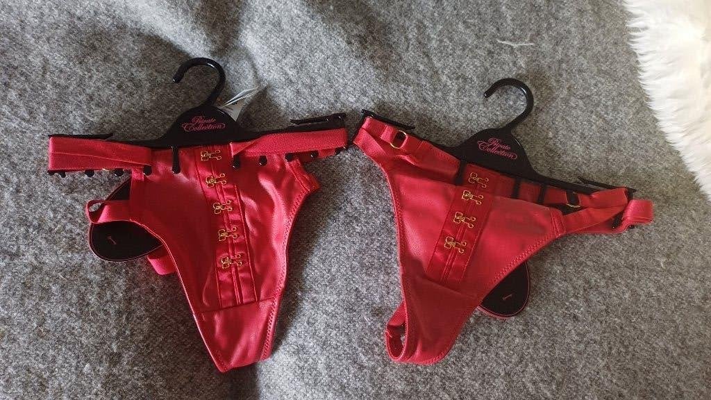 sexy rode strings Hunkemoller, 1 of 2 st, nieuw met kaartje, Hunkermoller, Verzenden, Rood, String