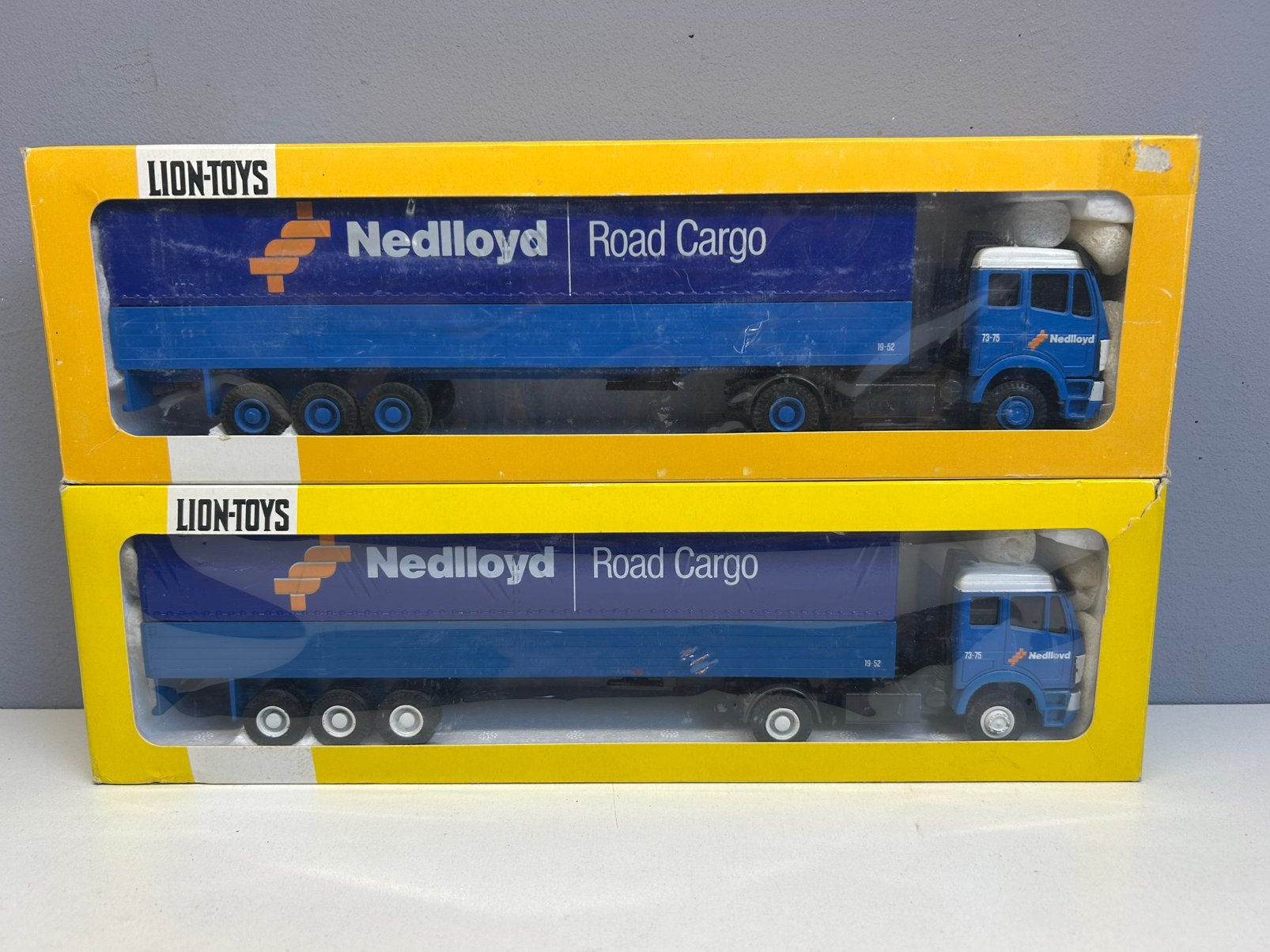 Lion toys car Mercedes EPS NEDLLOYD witte&blauw velg a €40, Ophalen of Verzenden, Zo goed als nieuw, Bus of Vrachtwagen, Lion Toys
