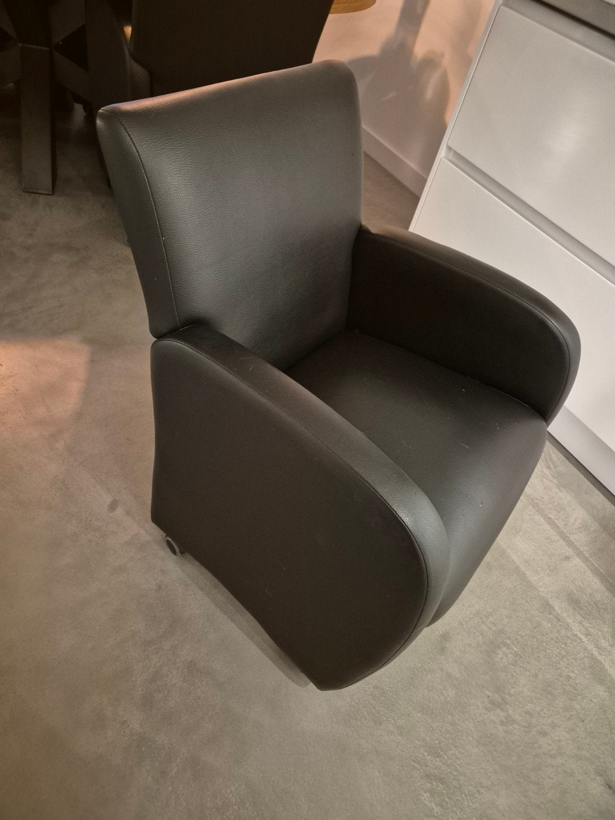 zwarte Verrijdbare eetkamerstoelen, Huis en Inrichting, Ophalen, Gebruikt, Zwart, Leer