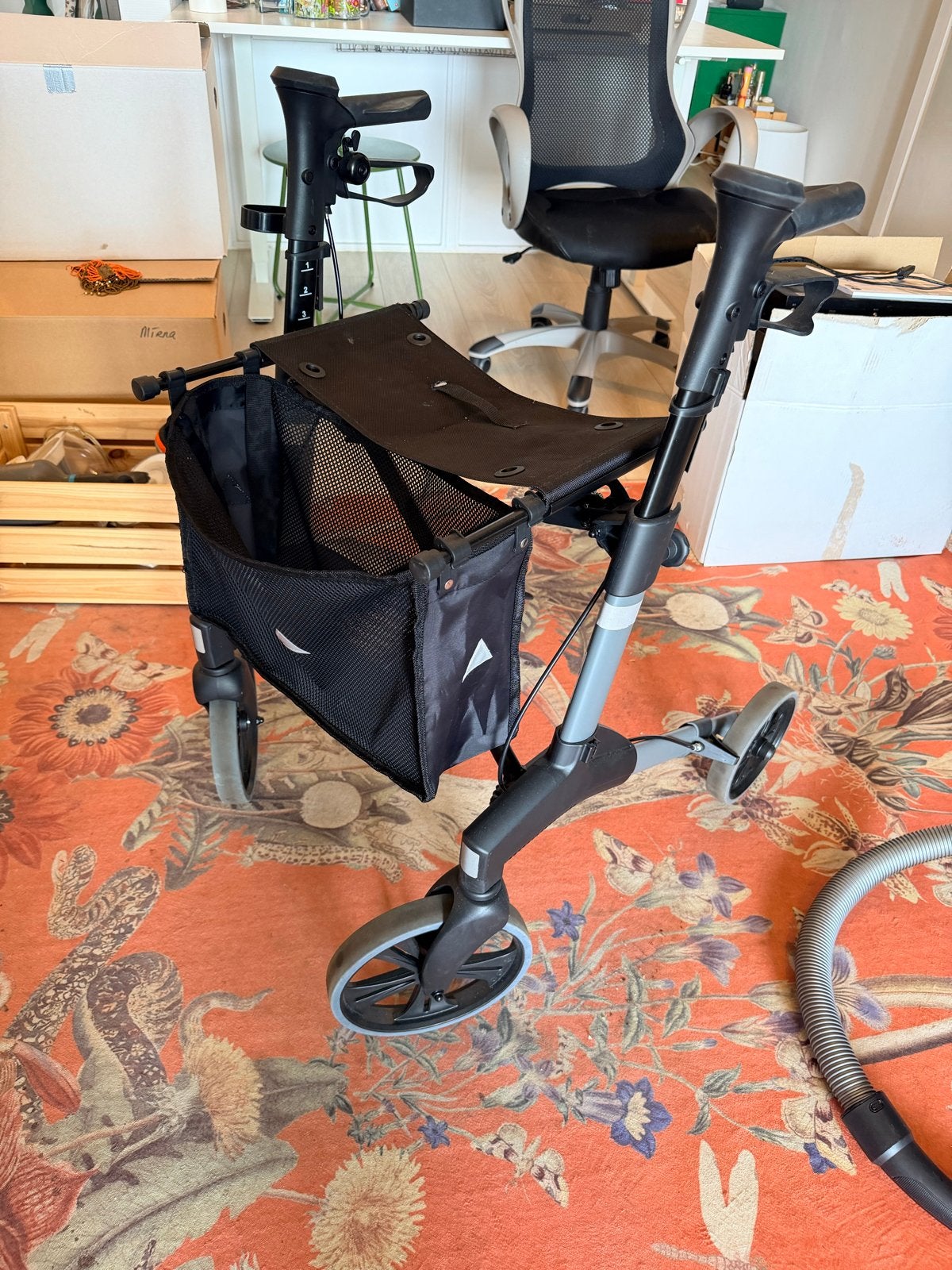 Rollator met remmen, met tas, opvouwbaar, ergonomisch, Ophalen, Opvouwbaar, Gebruikt