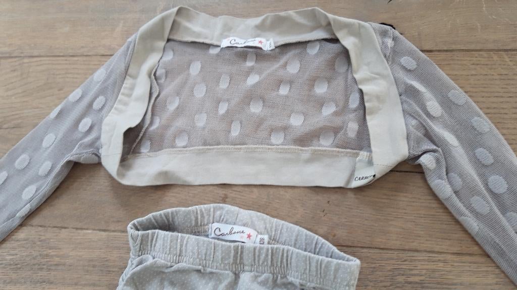 Leuk beige setje Carbone 128, Meisje, Carbone, Ophalen of Verzenden, Zo goed als nieuw