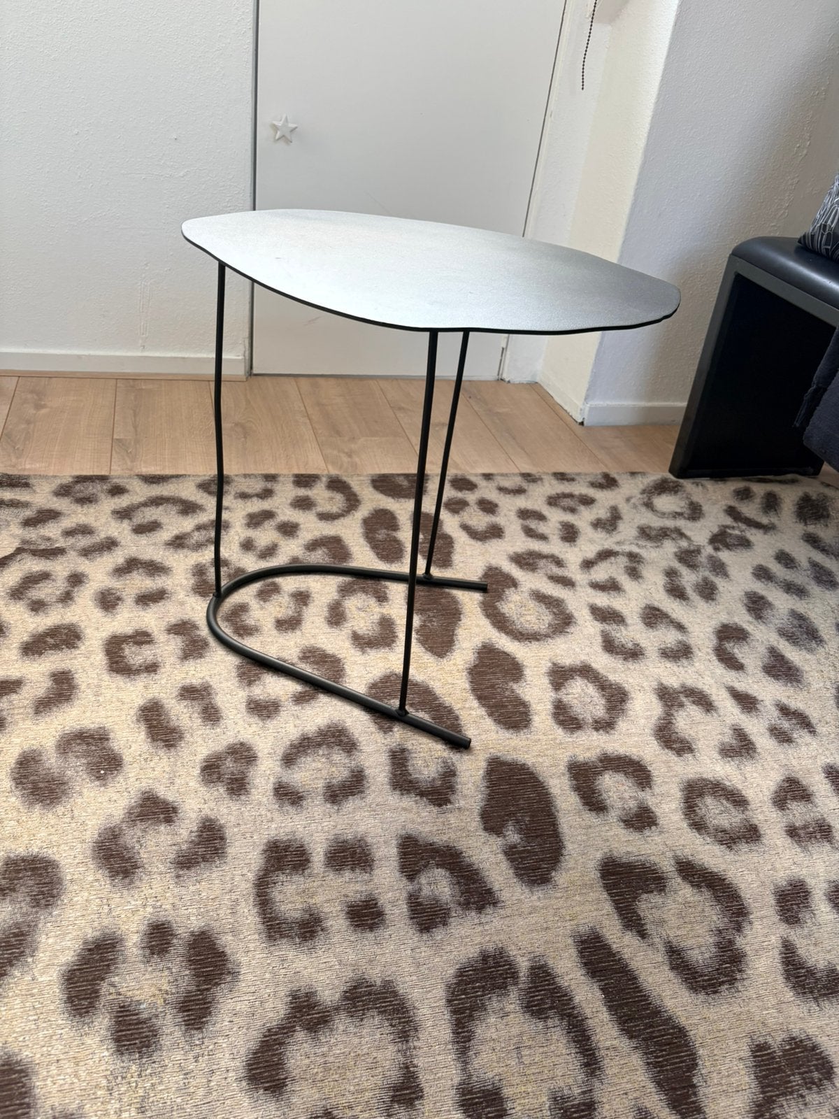 K’willeninhuis schuiftafel zwart staal, Ophalen, Minder dan 55 cm, Metaal of Aluminium, Rond