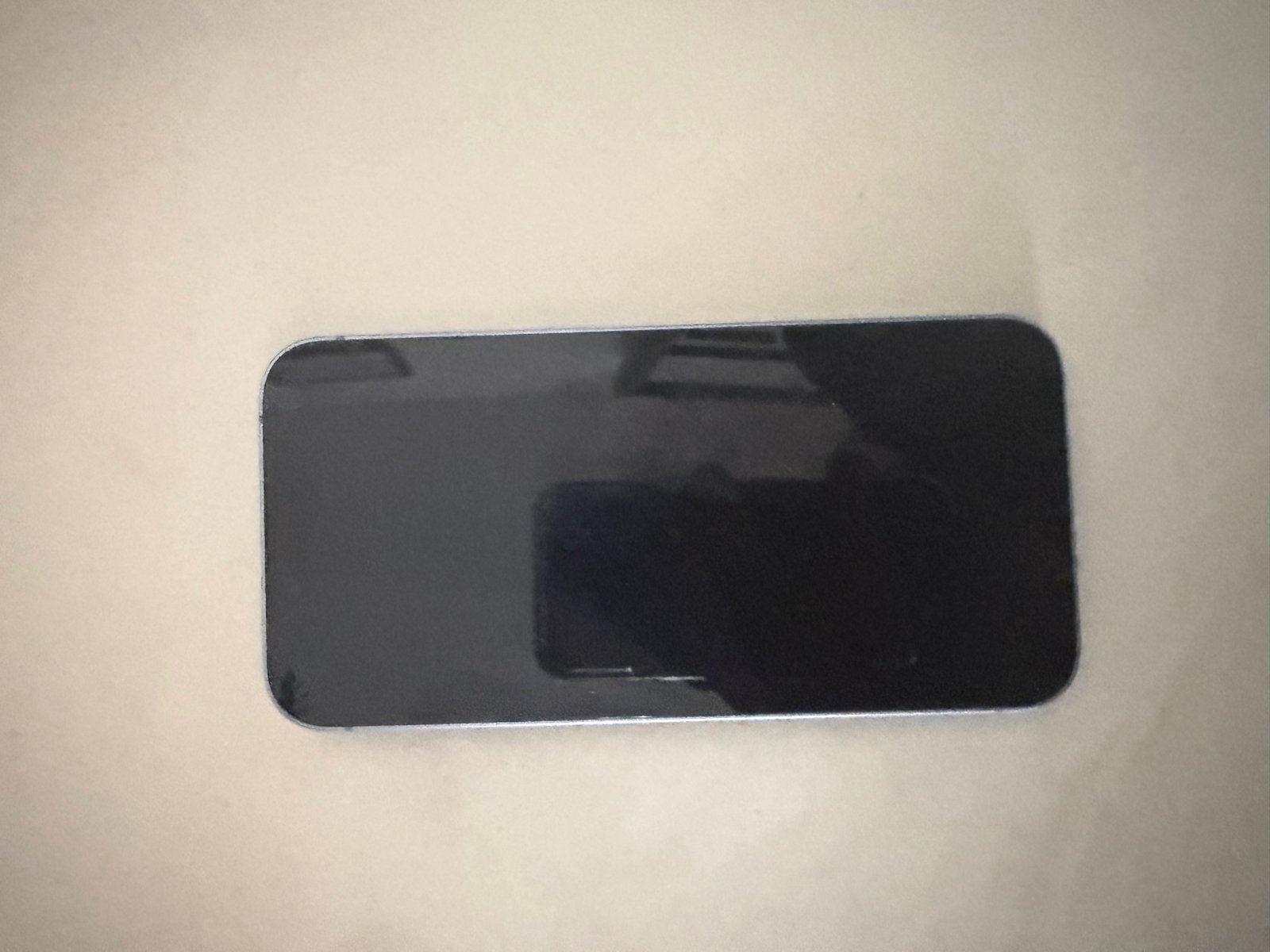 Foto 3 van Apple iPhone 14 Blauw 128GB - Zo goed als nieuw