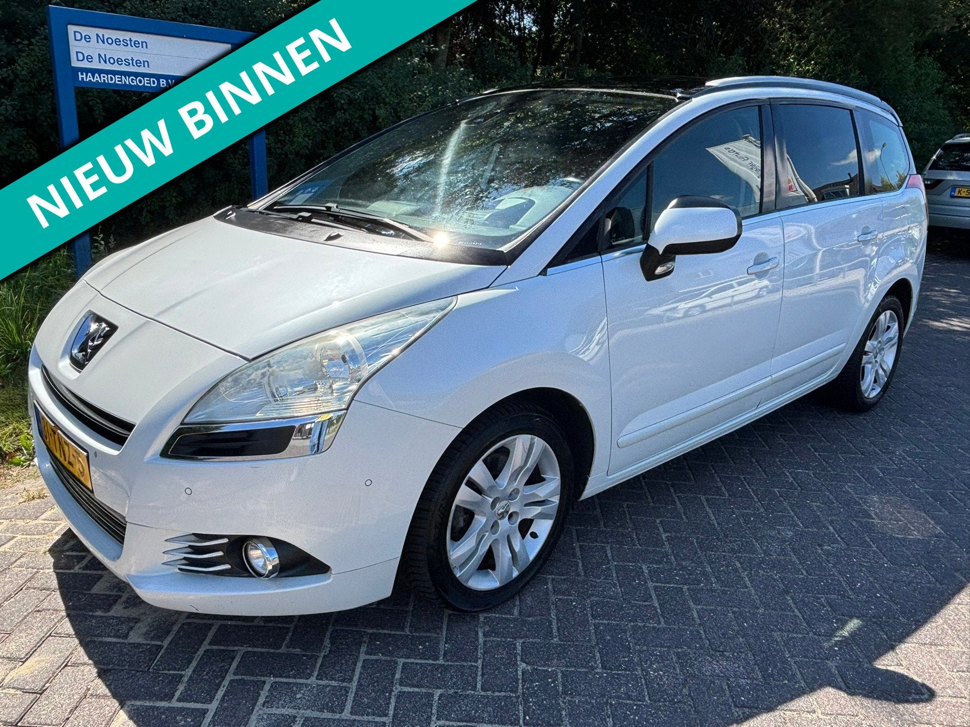 Peugeot 5008 1.6 THP Blue Lease Executive 7p. | Automaat | B, Euro 5, 7 stoelen, Wit, Origineel Nederlands