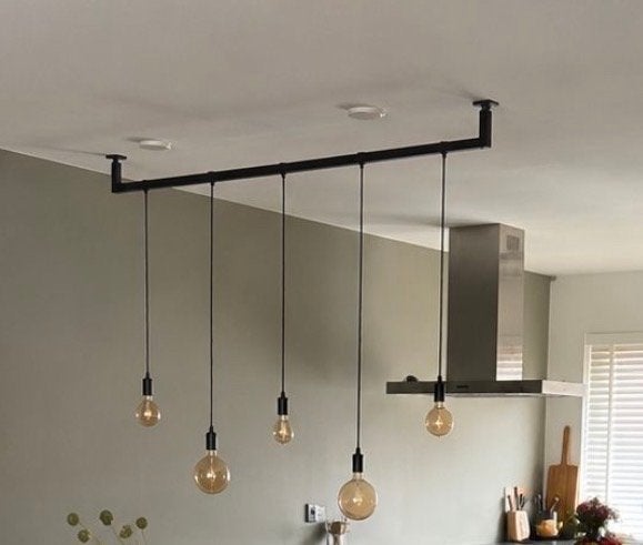 Mooie lightbar lamp, 170cm met 5 lampen, Ophalen, Zo goed als nieuw, Metaal, E27 (groot)