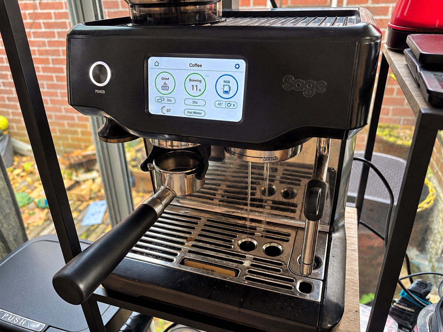 Sage Barista Touch (black truffle) espressomachine, Afneembaar waterreservoir, Gebruikt, Espresso apparaat, 2 tot 4 kopjes