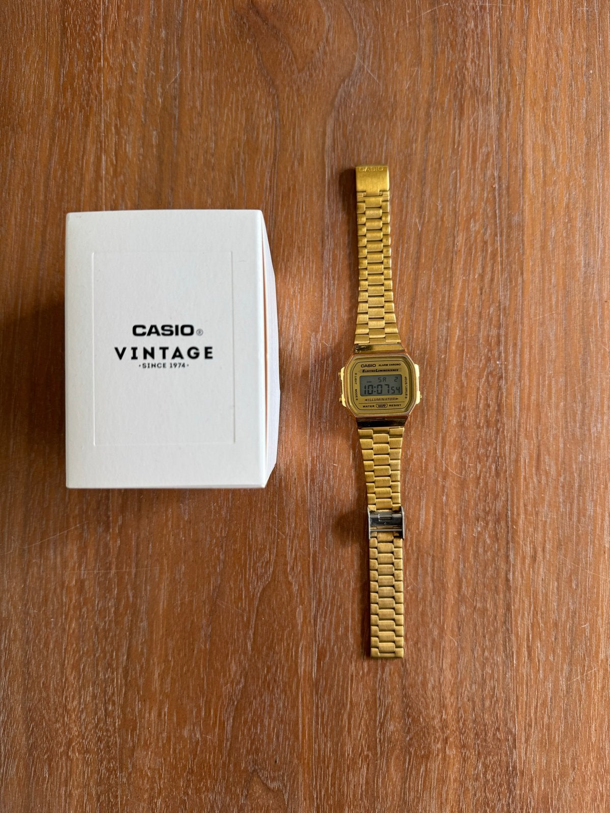 Casio Vintage A168WG-9EF Goudkleurig Horloge, Overige merken, Staal, Staal, Verzenden