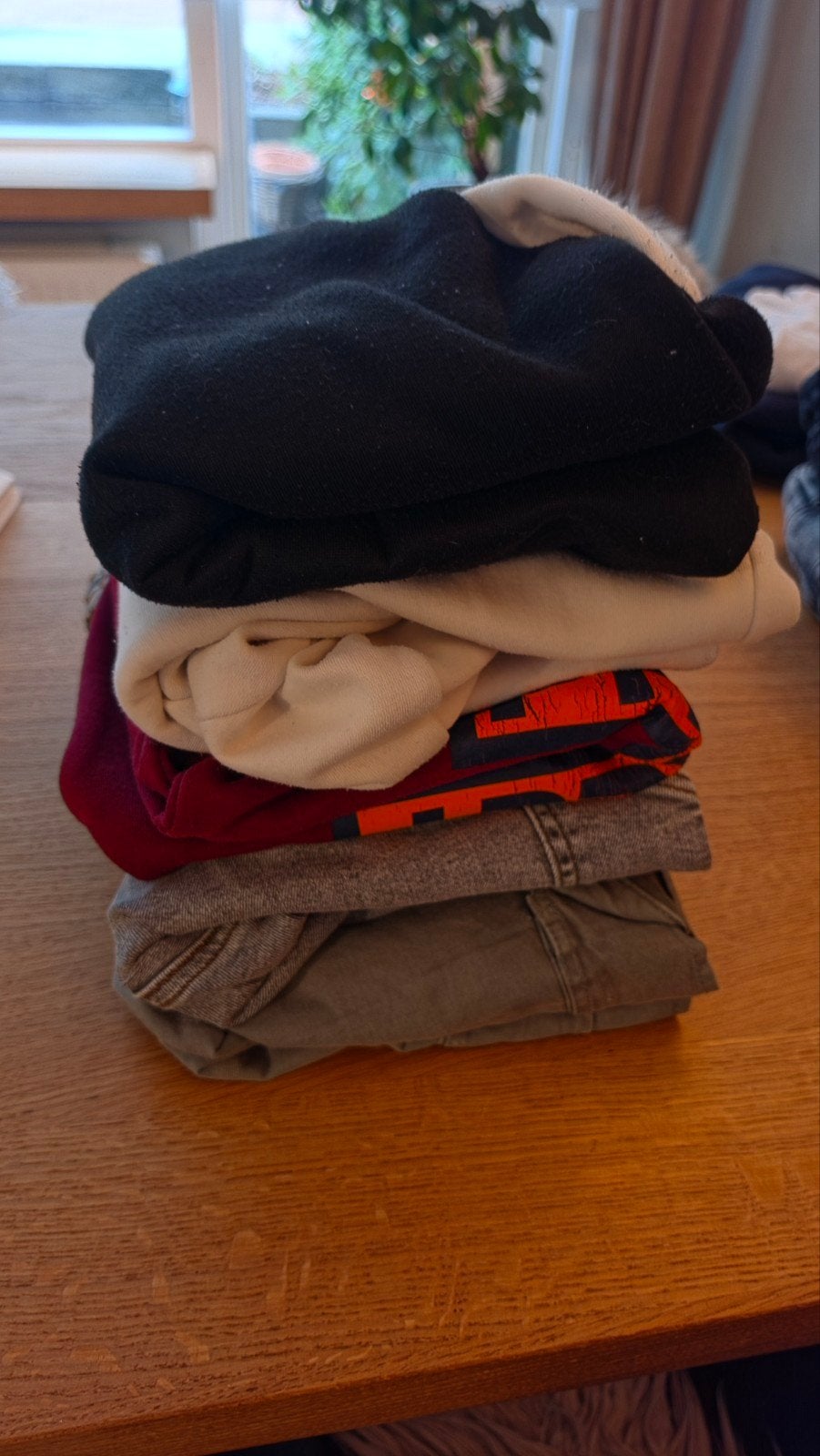 Kledingpakket jongens, maat 134/140 met broeken maat 140, Ophalen of Verzenden, Gebruikt, Maat 134