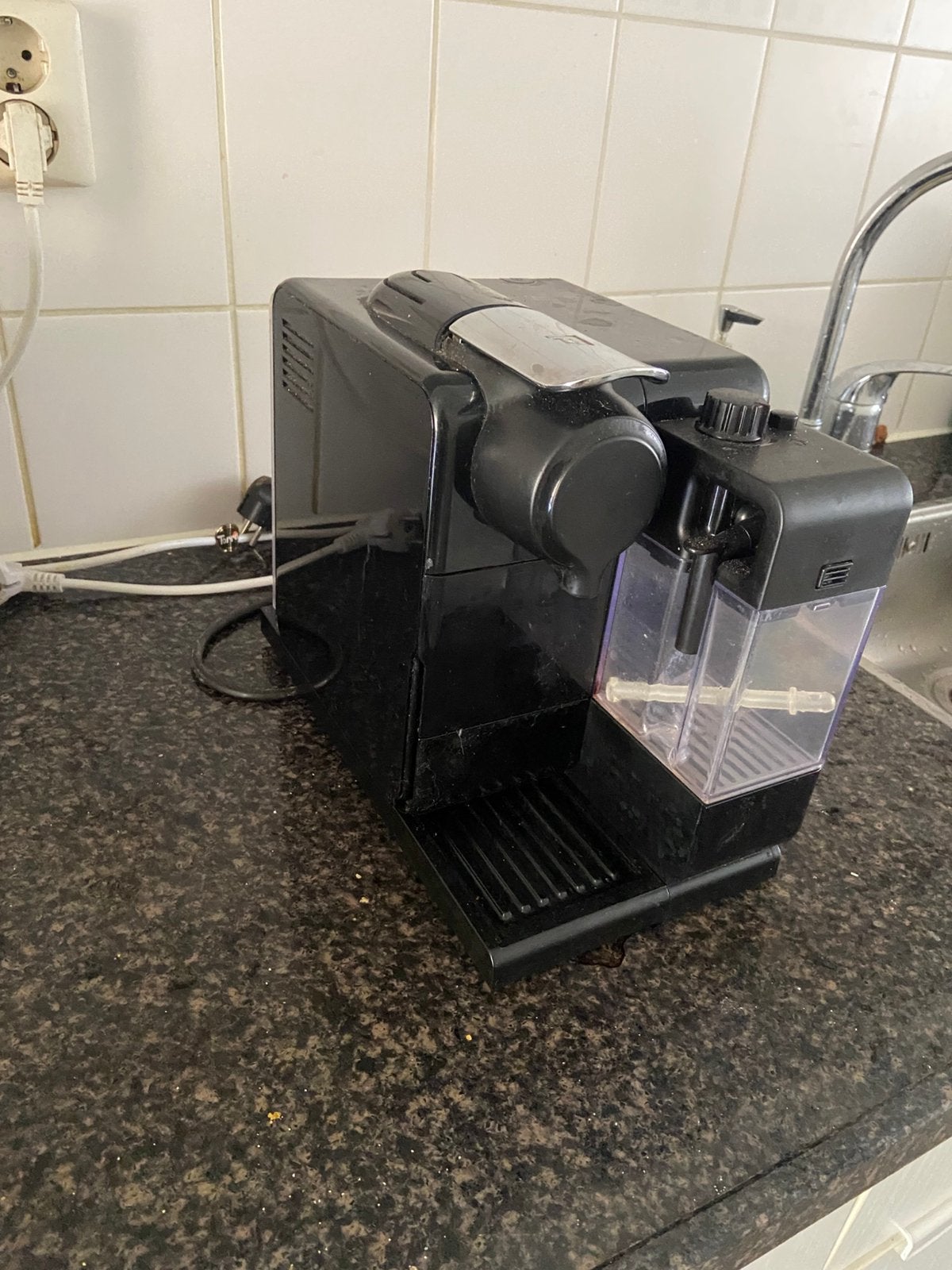 Nespresso te koop, Ophalen, Zo goed als nieuw, Espresso apparaat