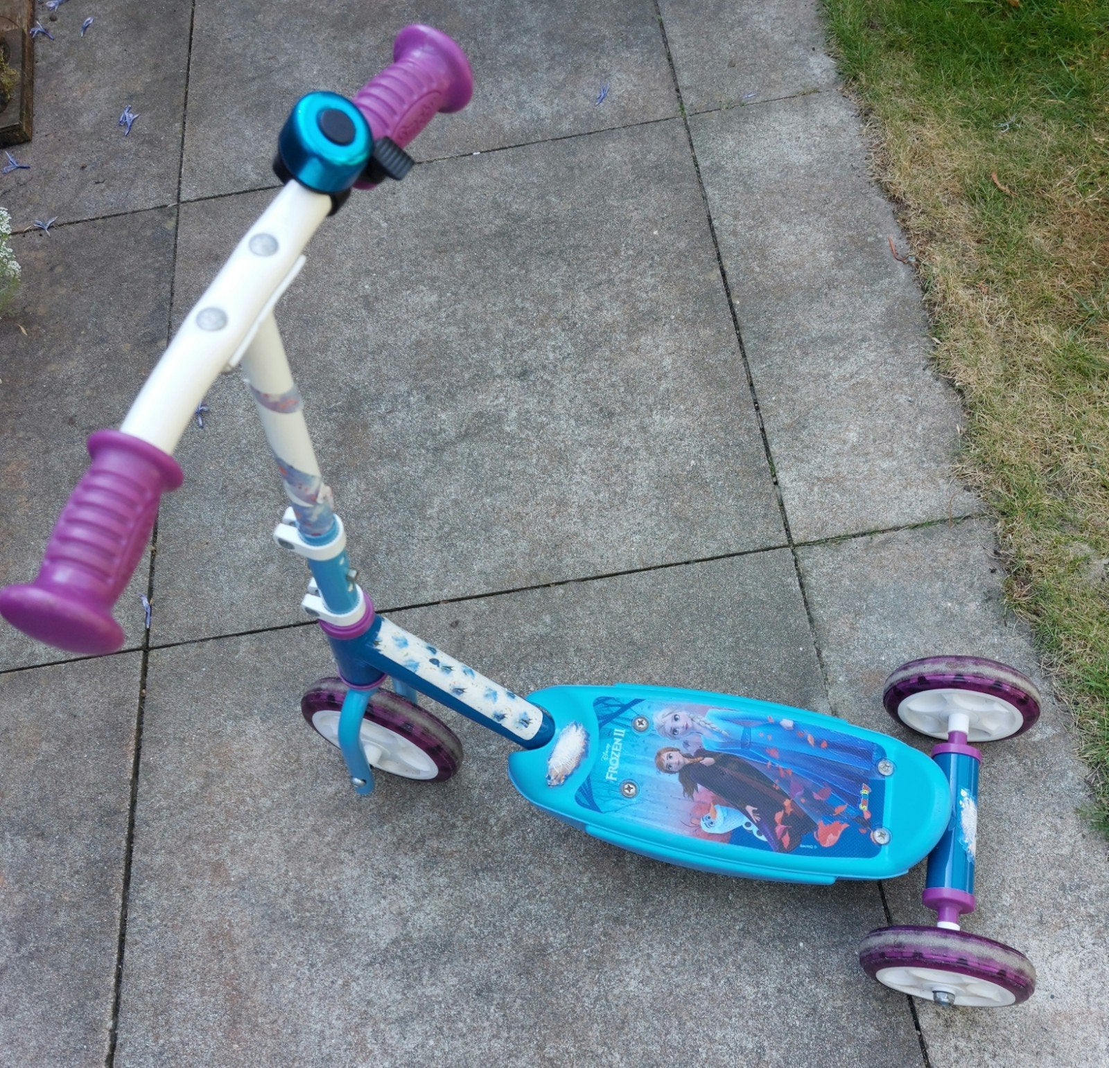 Frozen II kinderstep met 3 wielen, Fietsen en Brommers, Ophalen, Gebruikt, Gewone step, Disney Frozen