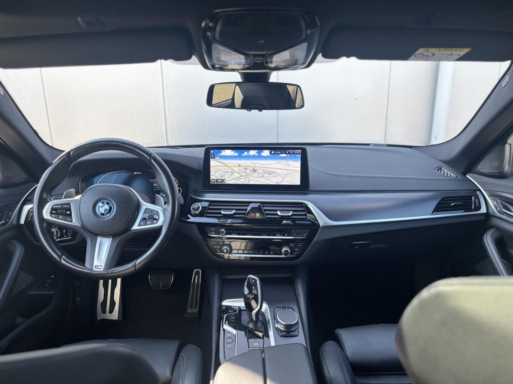 BMW 5 Serie 530e xDrive M-Sport Pro | M-stoelen | Harman/Kar, Achterwielaandrijving, Gebruikt, Zwart, 4 cilinders
