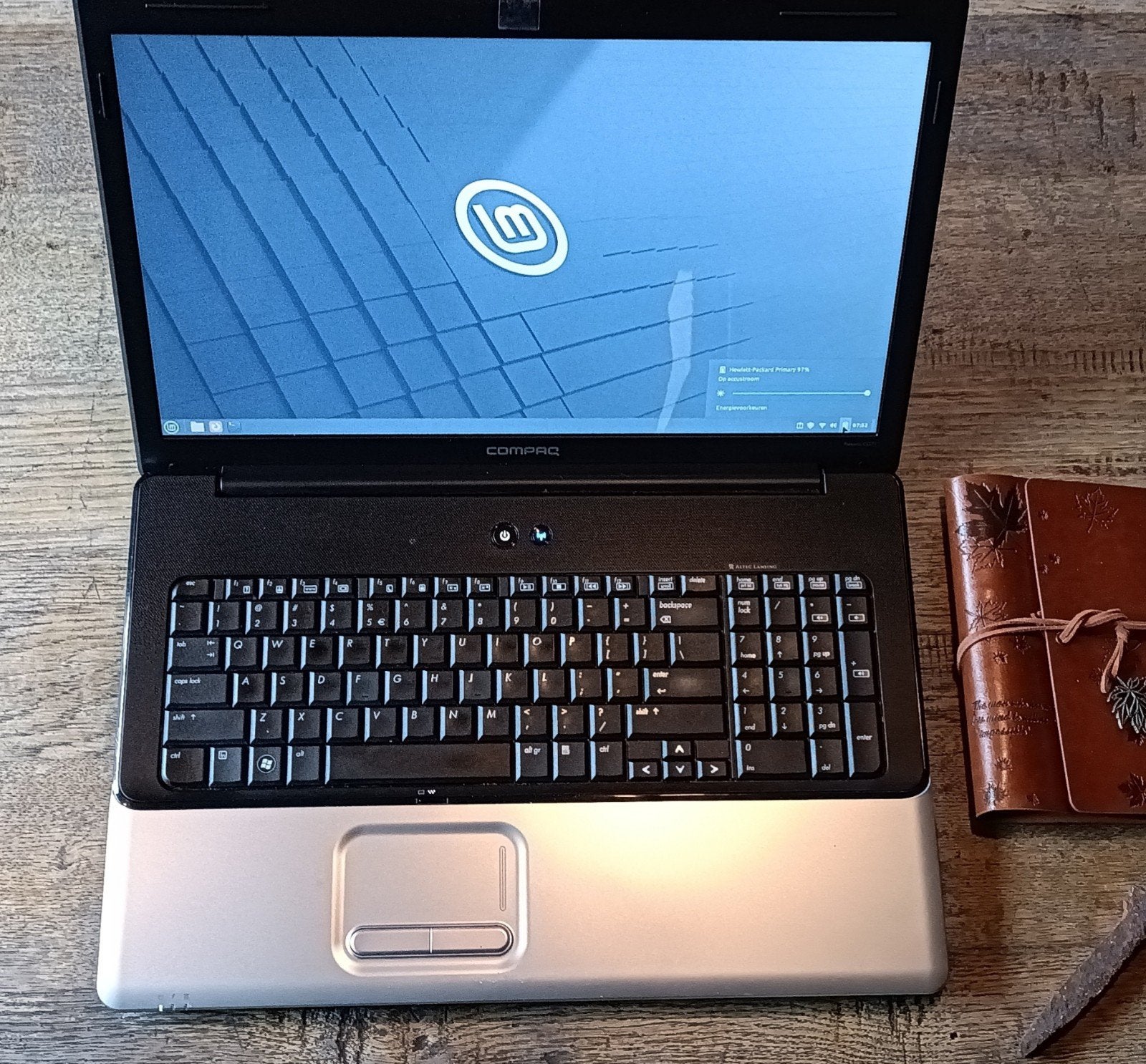laatste nieuwe Linux mint +17 inc refurbished +Ssd, Ophalen, Refurbished