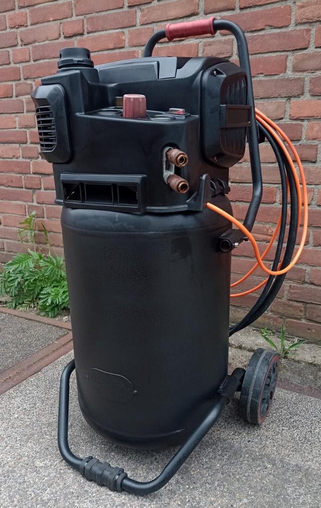 Mobiele compressor 50 liter buffertank instelbaar tot 10 bar, Doe-het-zelf en Verbouw, Reinigingsmachines, Ophalen