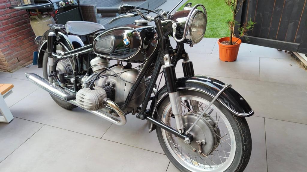 BMW R50 uit 1957, Motoren, Toermotor