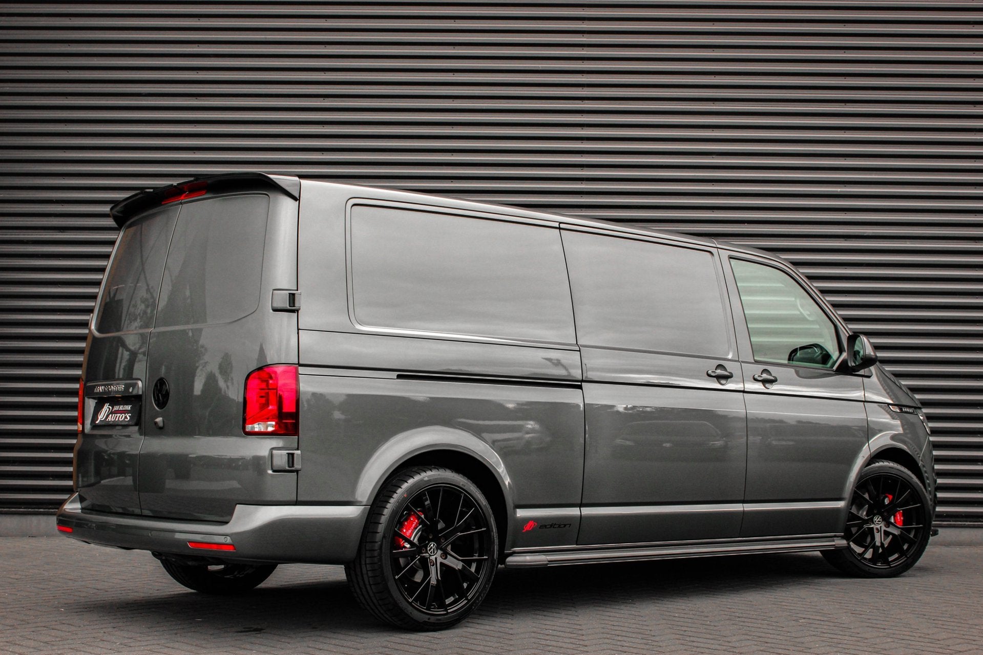 Volkswagen Transporter 2.0 TDI L2H1 150PK JB- EDITION DSG /, 4 cilinders, 150 pk, Volkswagen, 2500 kg