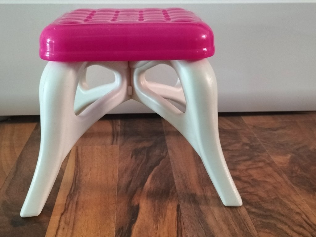 Stoeltje/speelgoed, Ophalen, Zo goed als nieuw, Jongen of Meisje