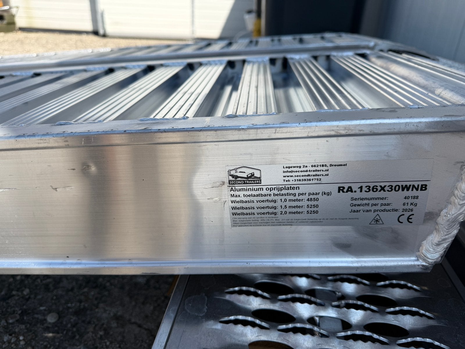 Sets aluminium opritten 5250kg!!! 300x40 nieuw, Ophalen, Nieuw