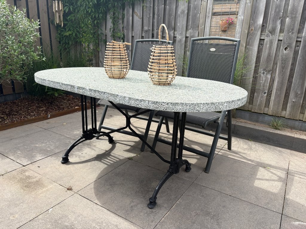 Tuintafel, Tuin en Terras, Tuintafels, Ophalen, Gebruikt, Ovaal, Overige materialen
