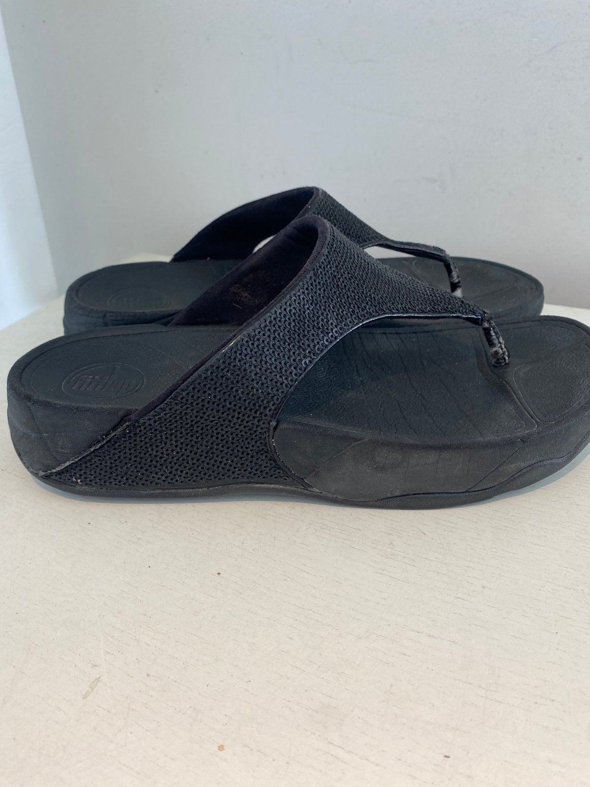 Teenslippers Fitflop. Maat 39. Zwart., Slippers, Zwart, Ophalen of Verzenden, Gedragen