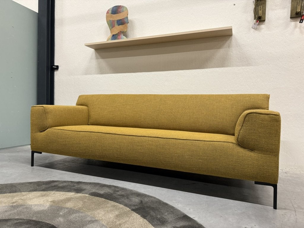 Nieuw Design on Stock Bloq bank  3 zits Amaro oker geel stof, Design on stock, 75 tot 100 cm, Ophalen of Verzenden, Rechte bank