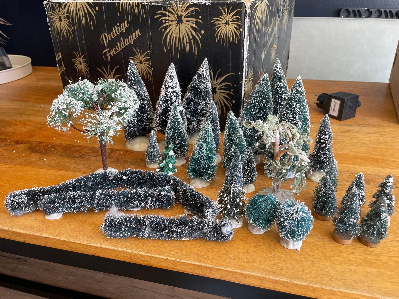 Lemax bomen, struiken en heggen voor kerstdorp, Diversen, Ophalen, Gebruikt