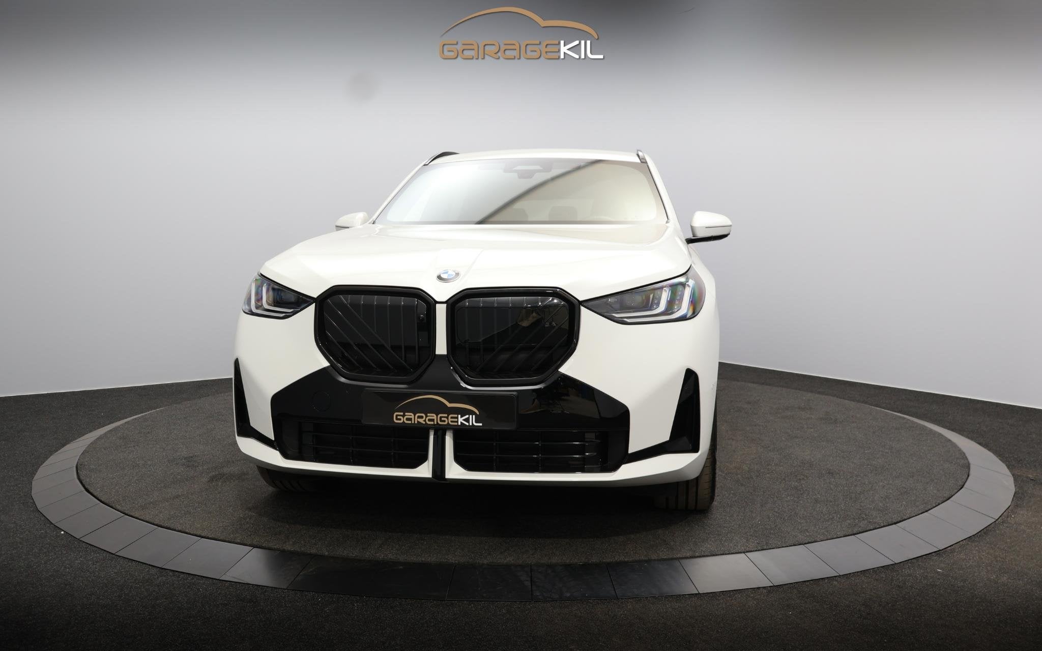 BMW X3 xDrive30e M-Sport / Dealeronderh / Driving Prof / Par, Auto's, Automaat, Dealer onderhouden, Stof, Gebruikt