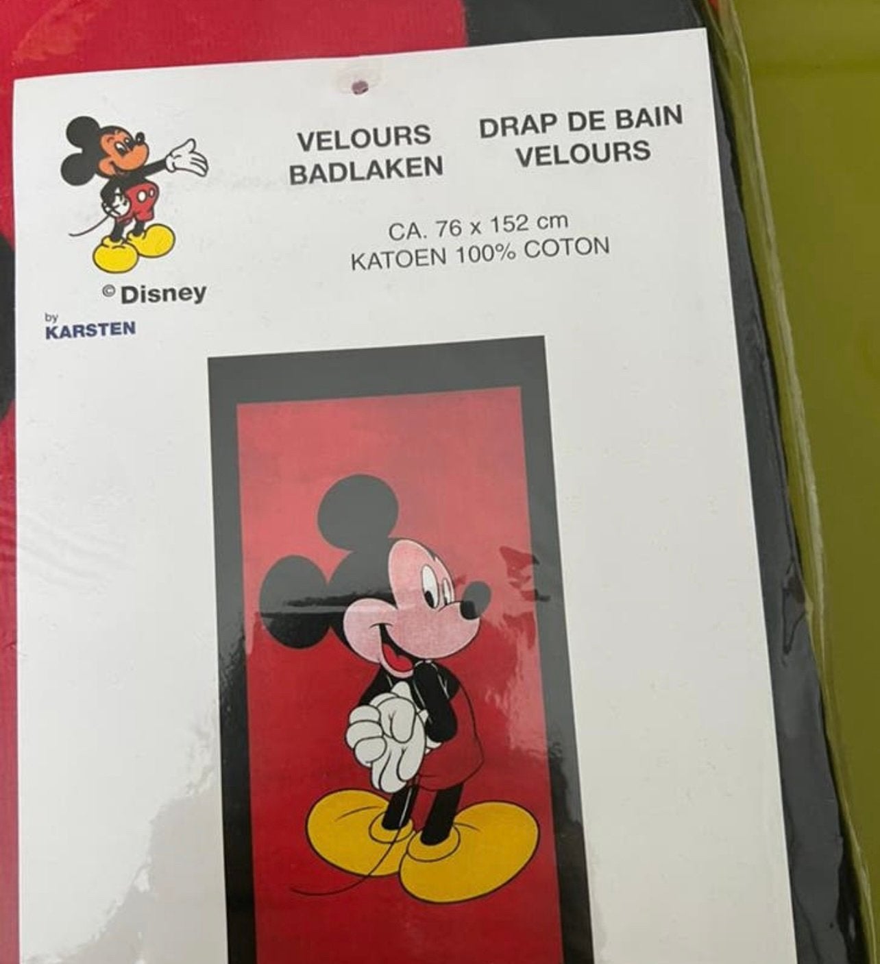 Disney velours handoek nieuw!!!, Ophalen of Verzenden, Zo goed als nieuw