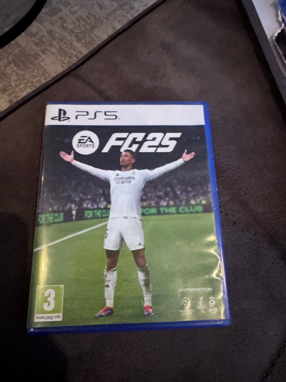 FC25 PS5 Game - Zo goed als nieuw, Spelcomputers en Games, 2 spelers, Eén computer, Ophalen of Verzenden, Zo goed als nieuw