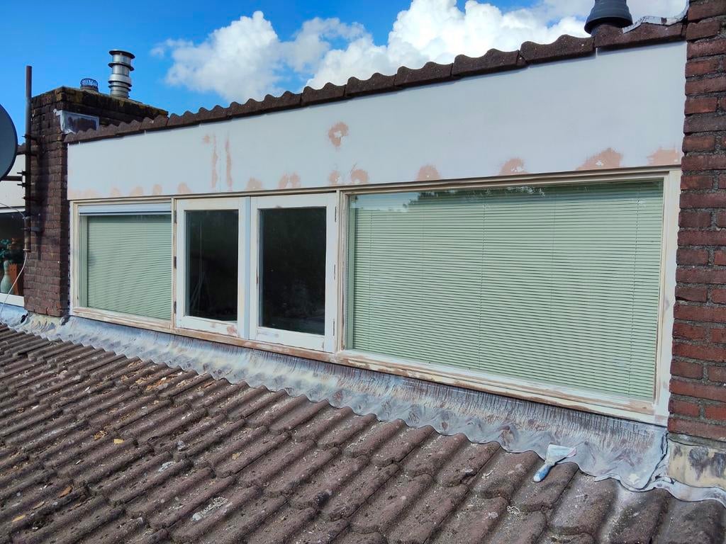 Foto 22 van STUCADOOR  SCHILDER  NODIG €15 M2