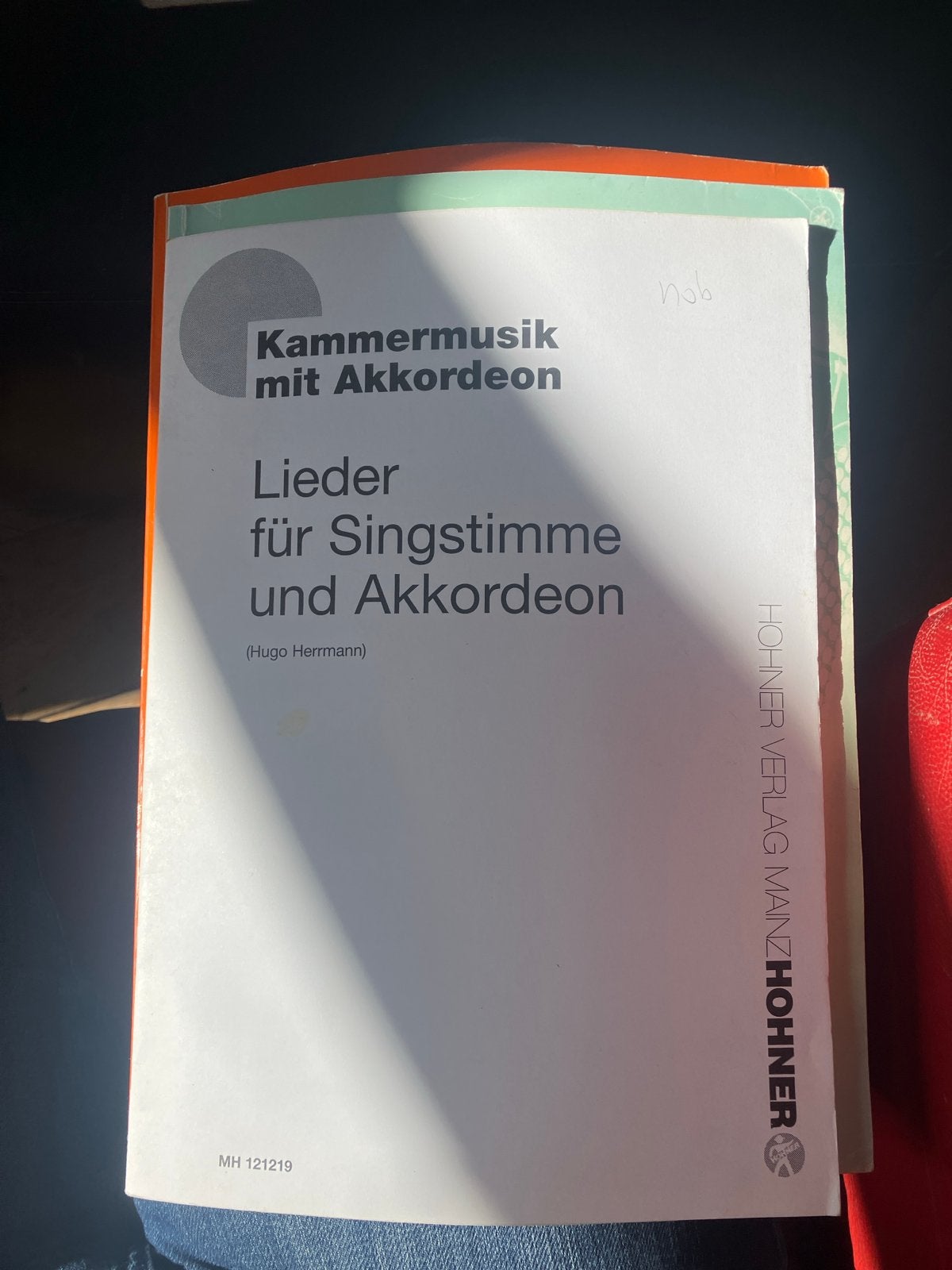 Kammermusik mit Akkordeon - Lieder voor zang en accordeon, Gebruikt, Klassiek, Overige soorten, Ophalen of Verzenden