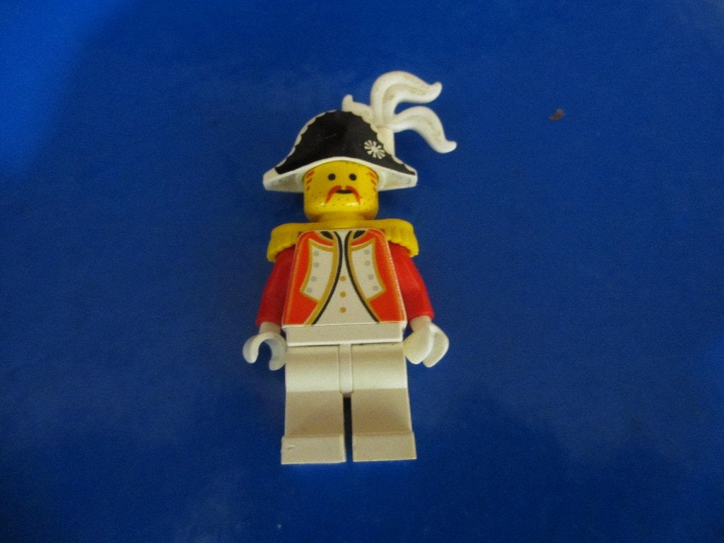 lego imperial Guard Admiral met witte veren, Gebruikt, Lego, Minifiguur, Pirates