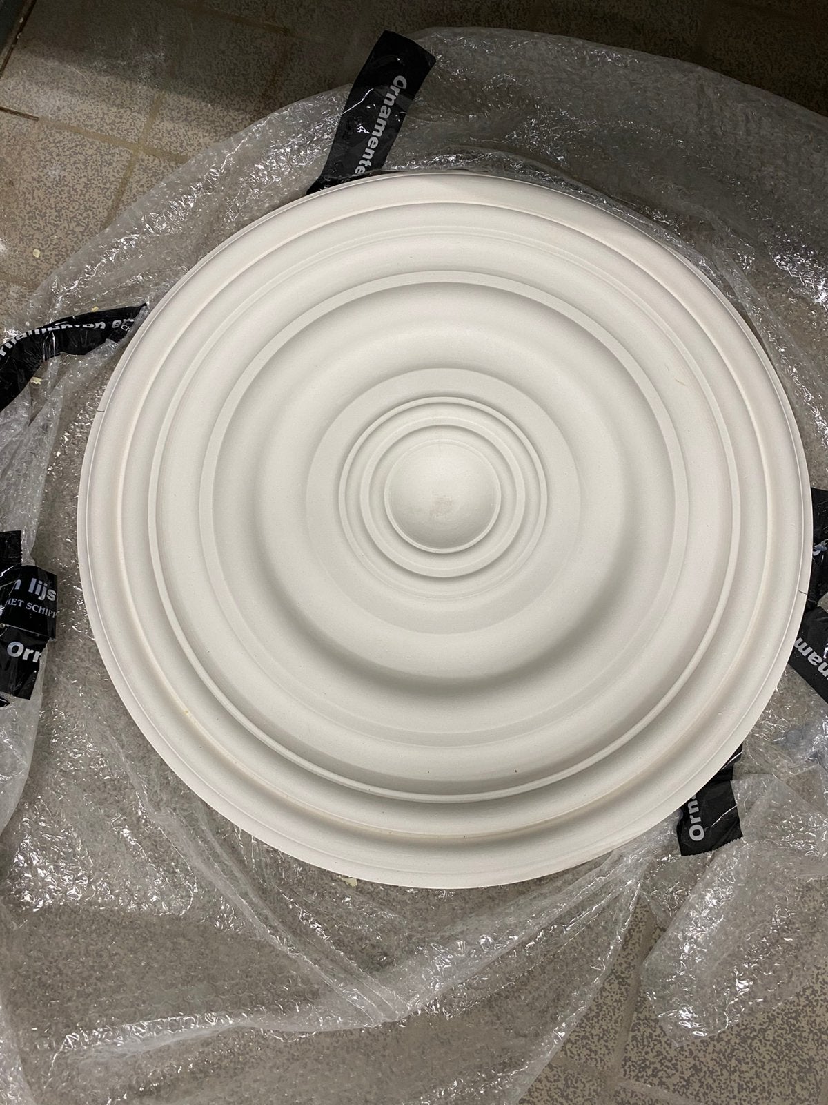 Rozet plafond - gips - diameter 61cm, Ophalen, Zo goed als nieuw