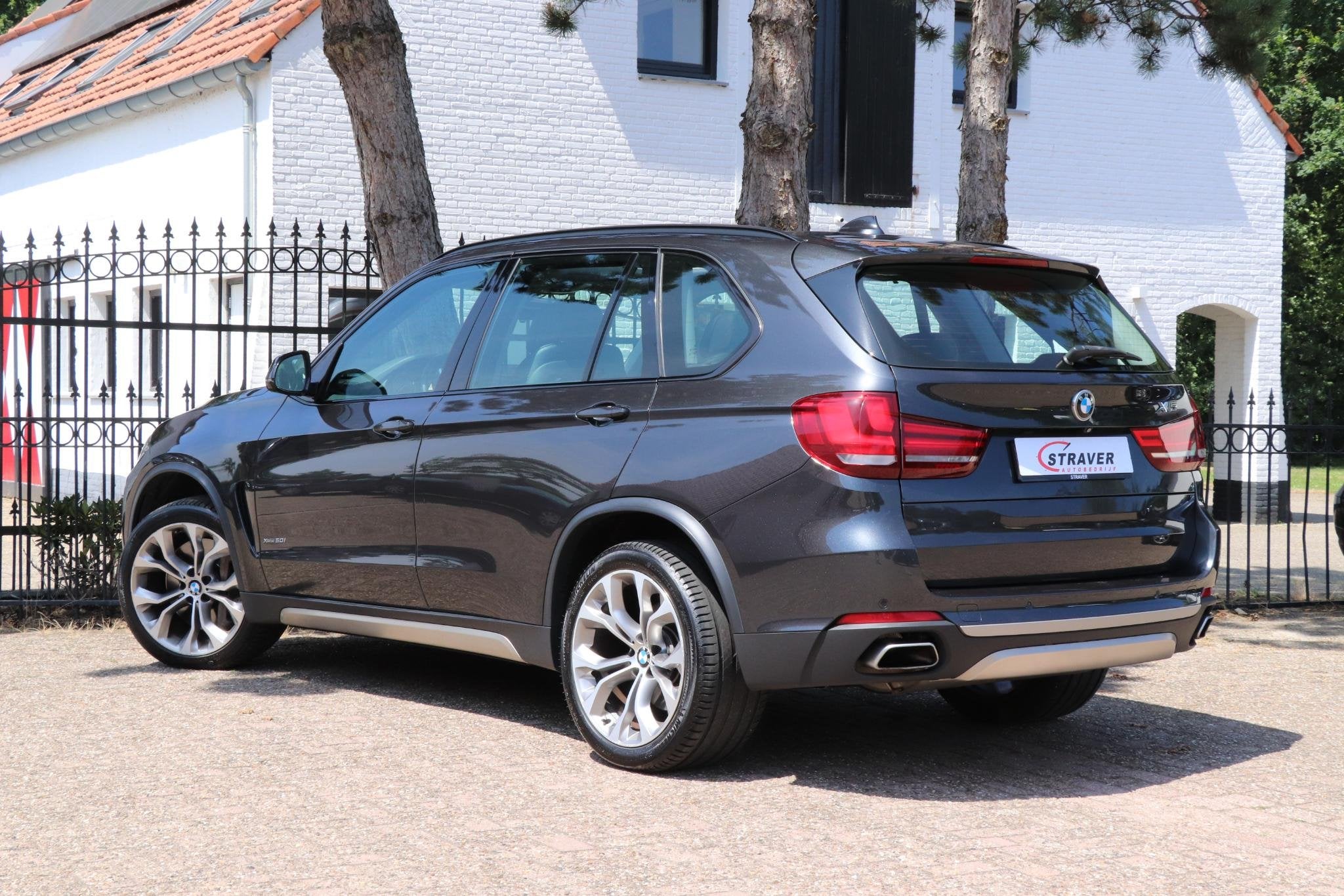 BMW X5 xDrive50i 7p. |Panoramadak |Harman/Kardon |Head-up, Auto's, Automaat, Dealer onderhouden, Stof, Gebruikt