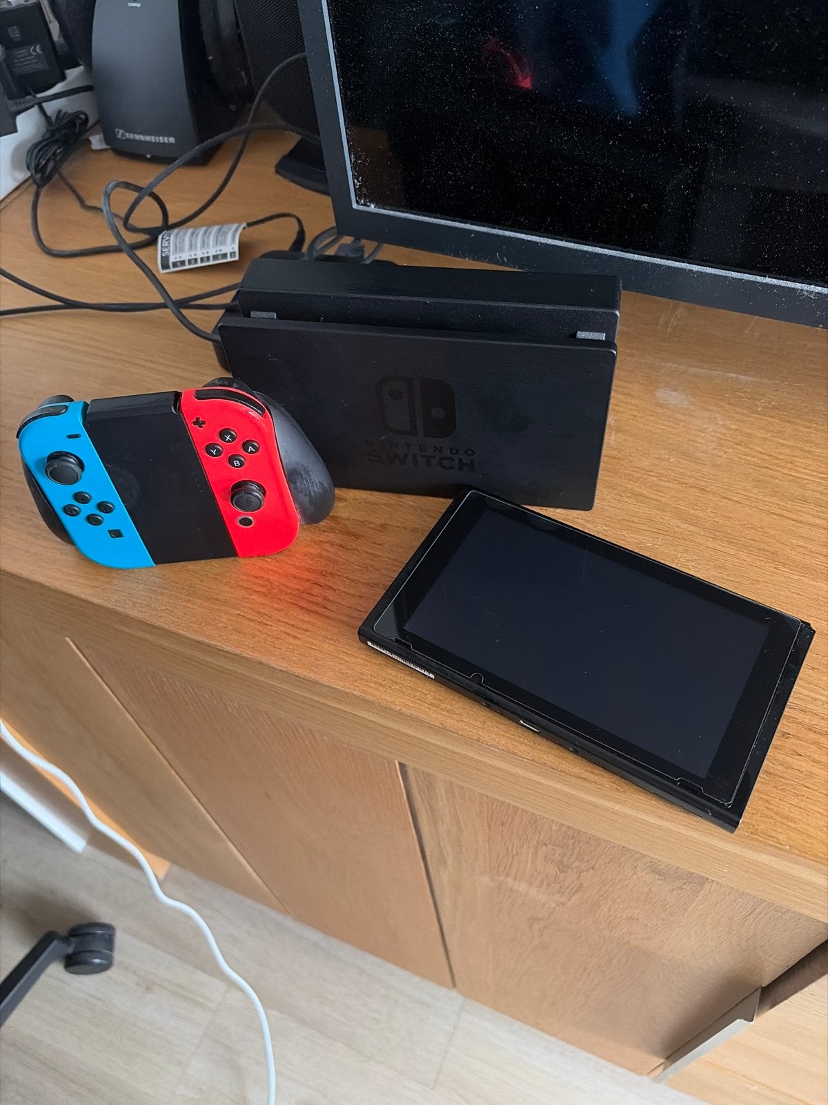 Nintendo Switch met 3 games en controllers, Ophalen, Met games, Met 2 controllers, Zo goed als nieuw