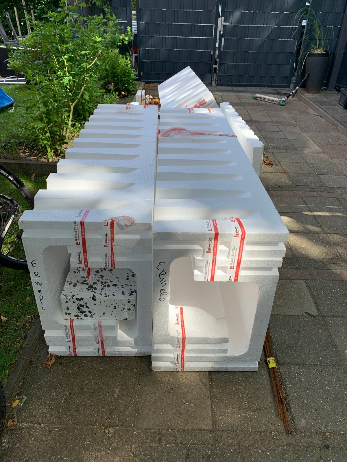 Augustinus vorstrand v-blokken & EPS isolatieplaten, Ophalen, 12 cm of meer, Nieuw, 5 tot 10 m²