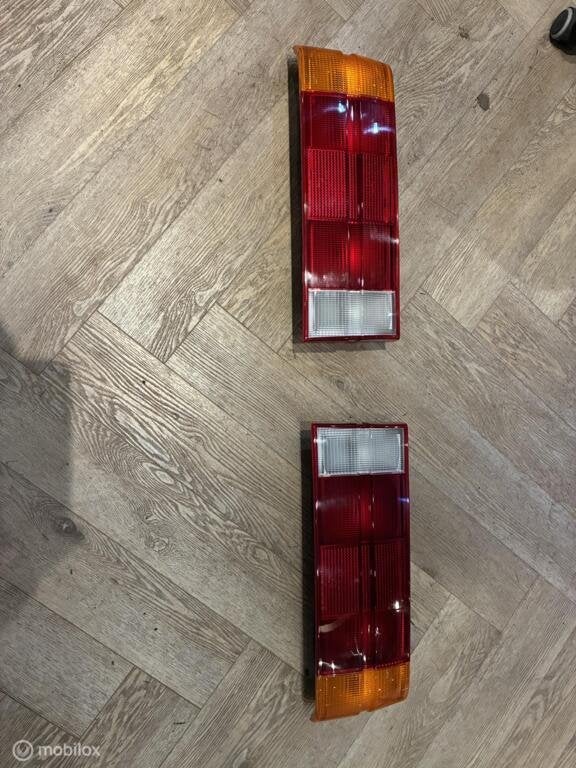 Bmw e30 Achterlichten set links rechts nieuw, Nieuw, Ophalen of Verzenden, BMW, BMW