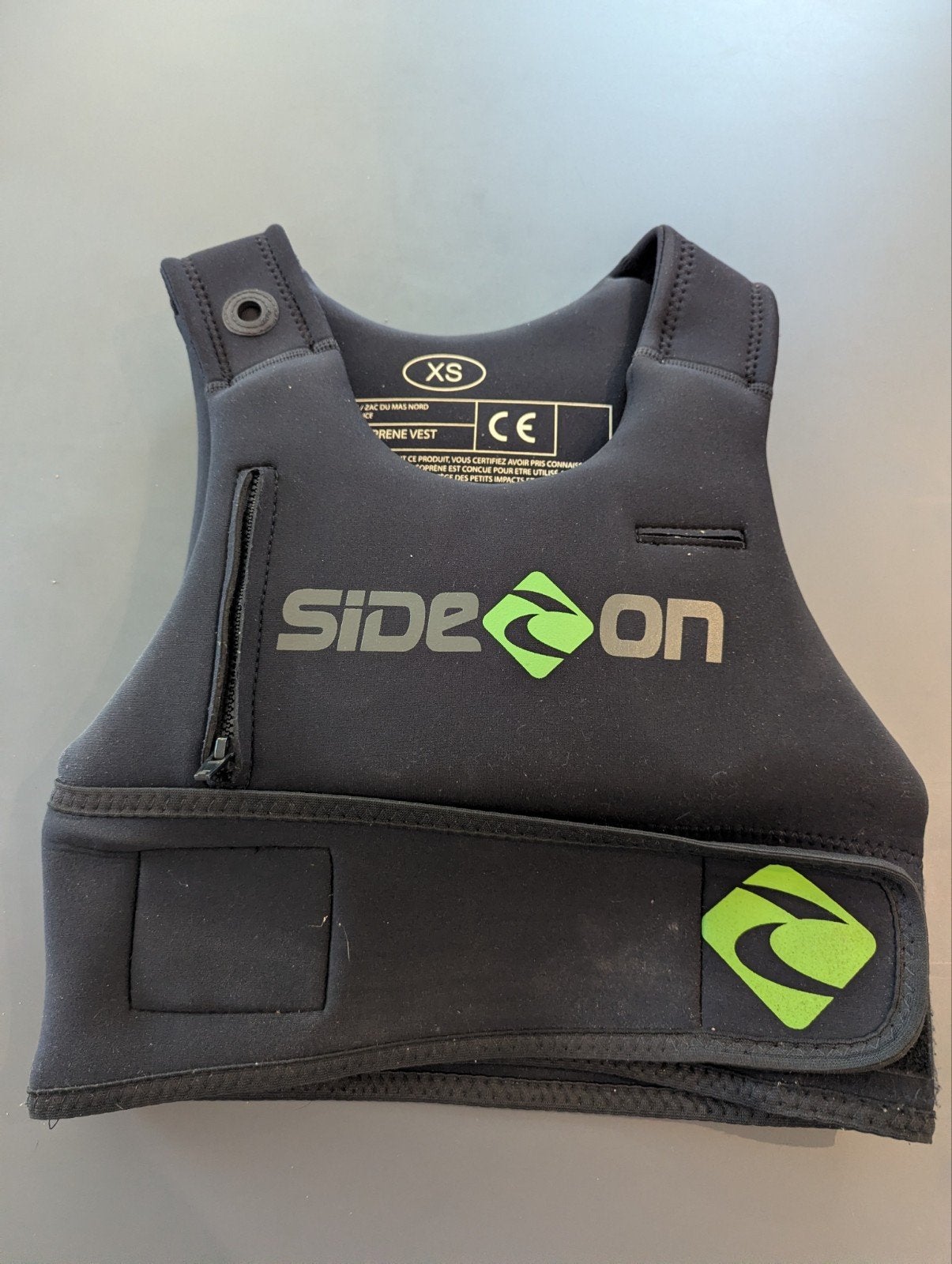 Neopreen Vest XS - Drijfvest voor over een wetsuit, Ophalen, Gebruikt, Kind, Side on