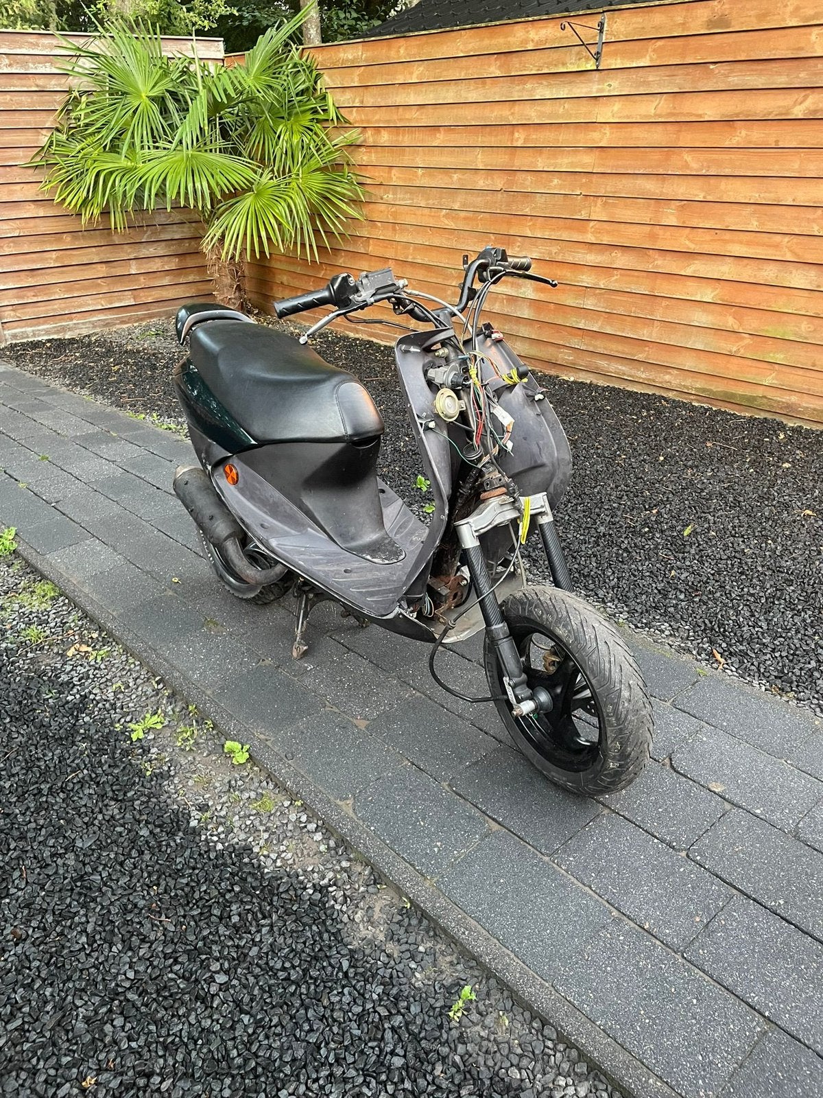Project scooter peugeot vivacity, Fietsen en Brommers, Ophalen, Zo goed als nieuw, Benzine, Vivacity