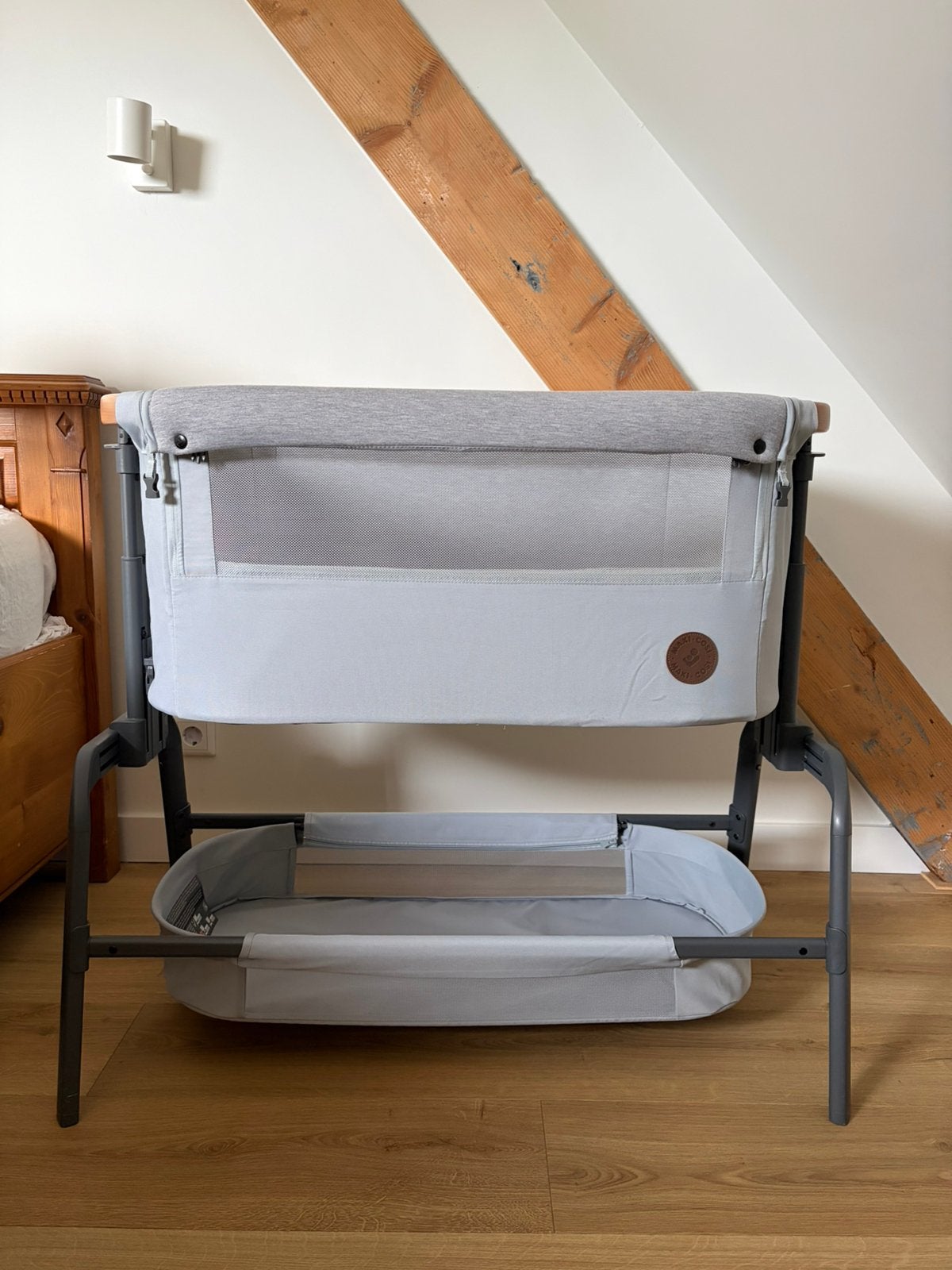 Maxicosi Iora co-sleeper met nieuw matras, Kinderen en Baby's, Babywiegjes en Ledikanten, Ophalen, Zo goed als nieuw, Wieg