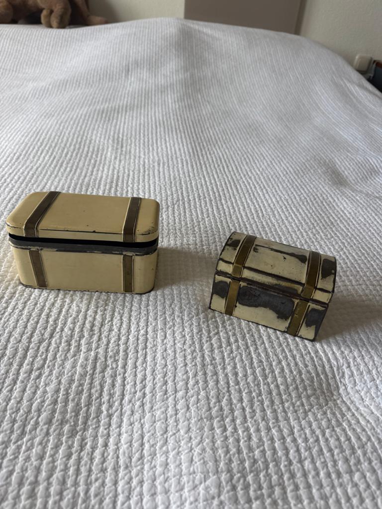 Set van twee antieke blikjes - decoratieve opbergers, Ophalen of Verzenden