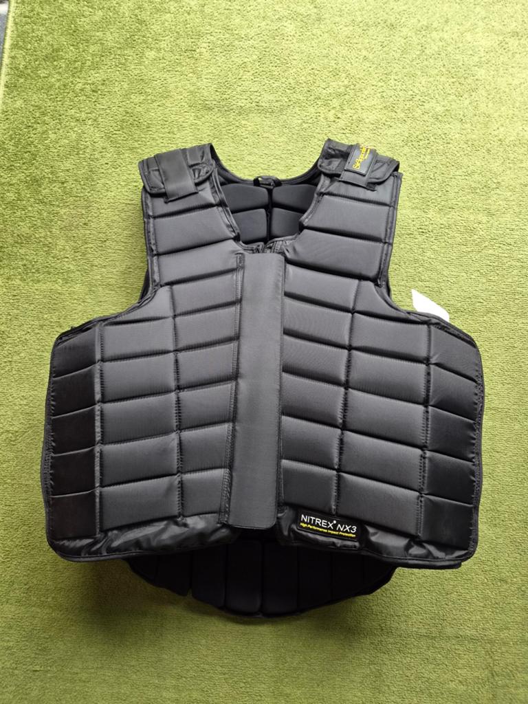 Nieuwe bodyprotector maat L Sir Lancelot zwart, Ophalen, Nieuw