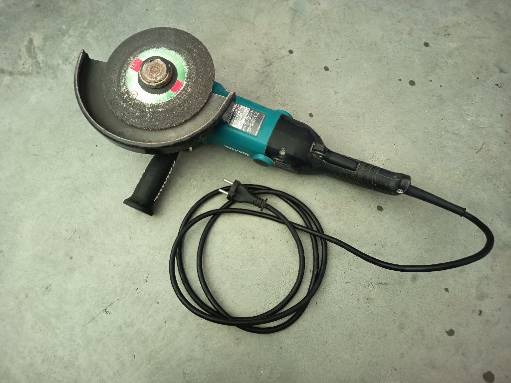 haakse slijper Makita - 230 mm - 2000 W, Ophalen of Verzenden, 1000 watt of meer, Haakse handslijpmachine