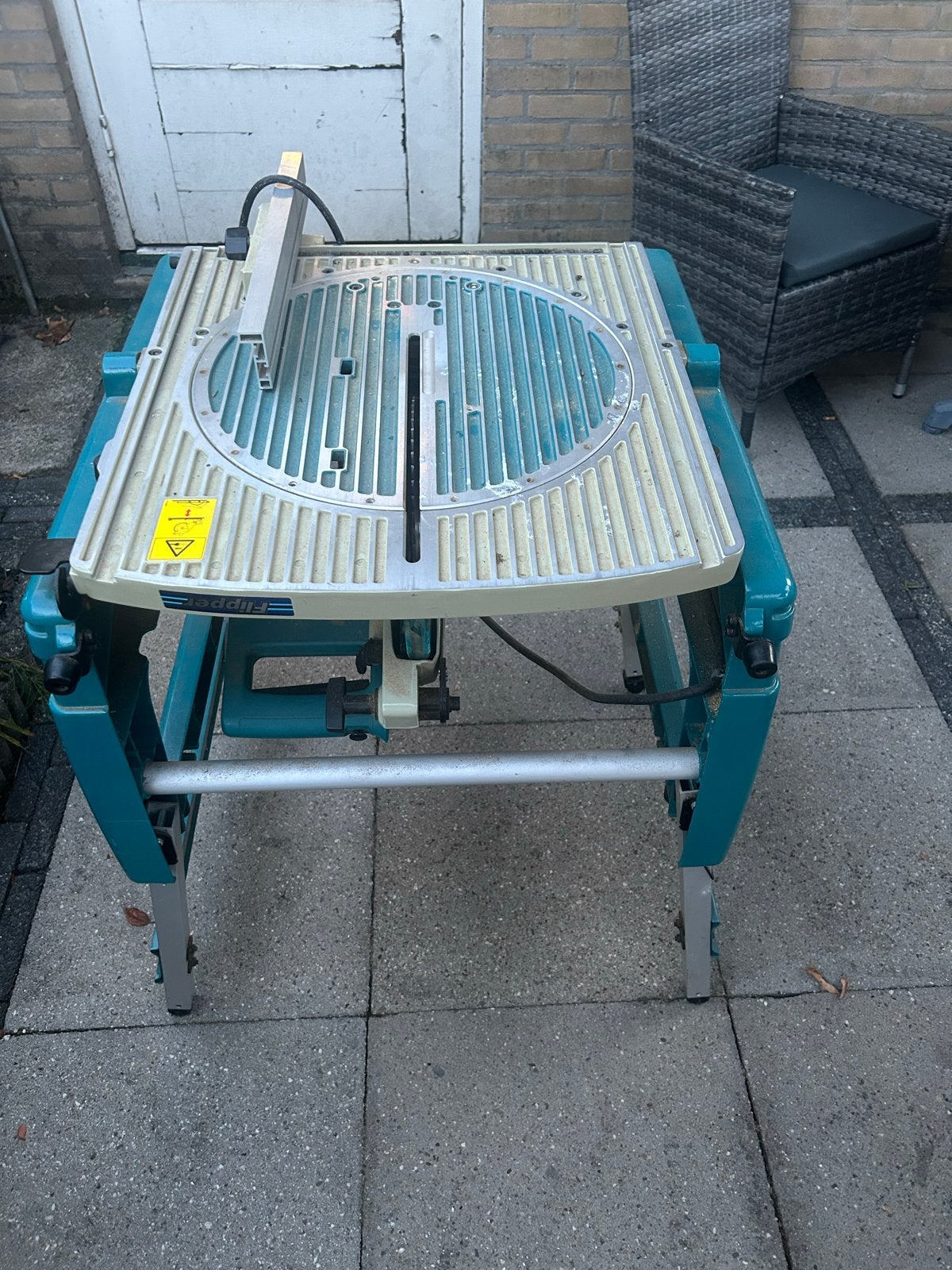 Makita Flipper LF1000 Afkort- en Tafelzaag - Z.g.a.n., Doe-het-zelf en Verbouw, Gereedschap | Zaagmachines, 70 mm of meer, Ophalen of Verzenden