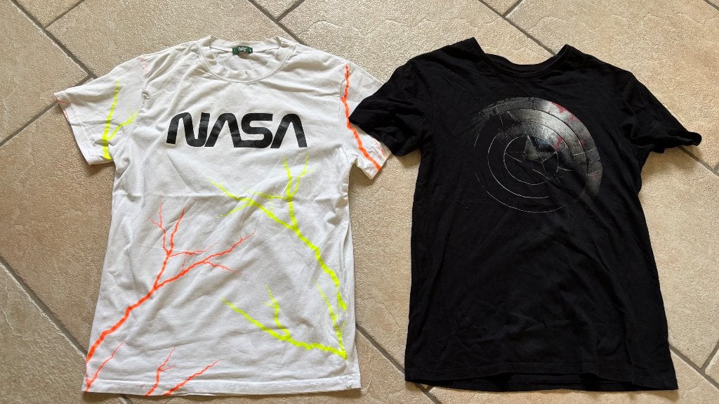 NASA shirt wit en Marvel shirt zwart maat S, Ophalen of Verzenden, Gedragen, Maat 46 (S) of kleiner, Wit
