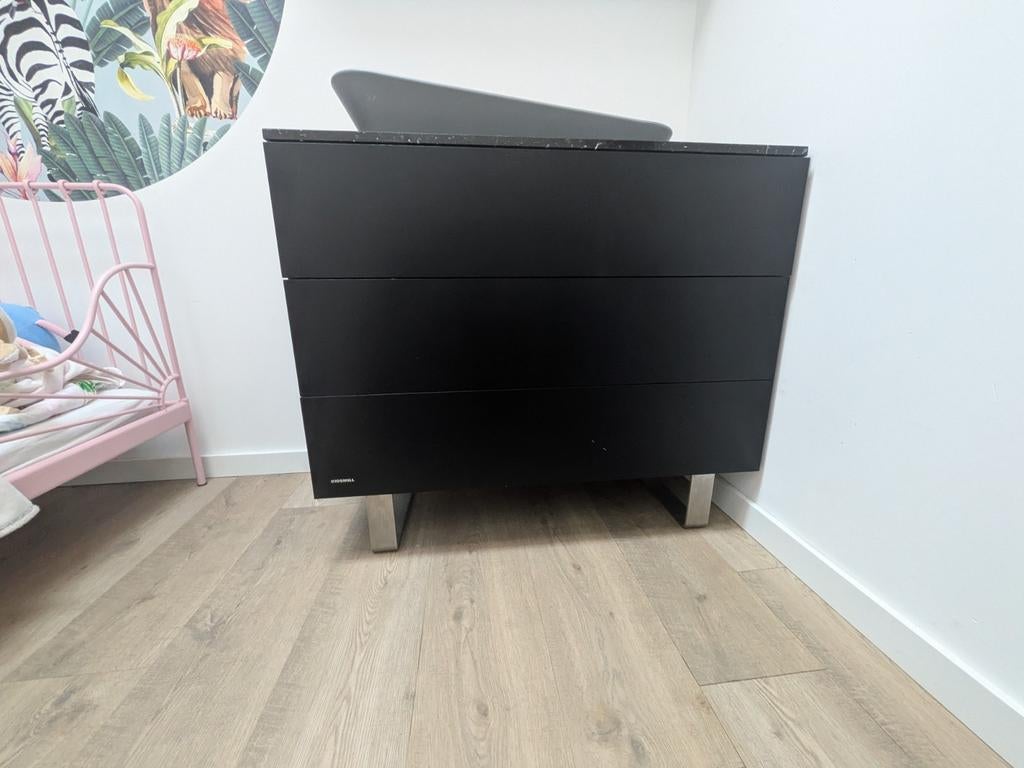 Mooie matte zwarte commode met marmer blad, Ophalen, 50 tot 70 cm, 90 tot 105 cm, 100 cm of meer