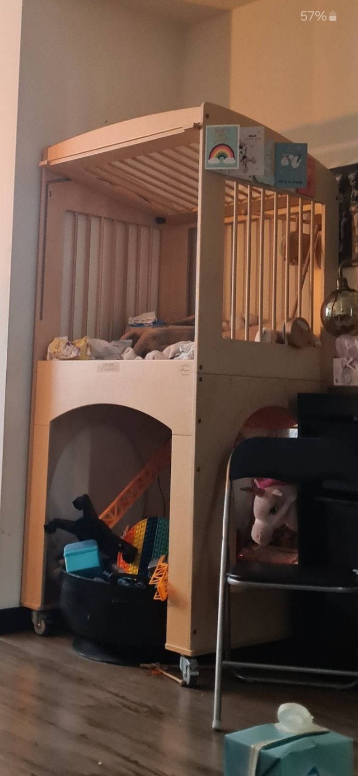 Houten Box met Wieltjes - Ideaal voor Baby en Peuter, Ophalen, Zo goed als nieuw, Rechthoekig, Boxkleed