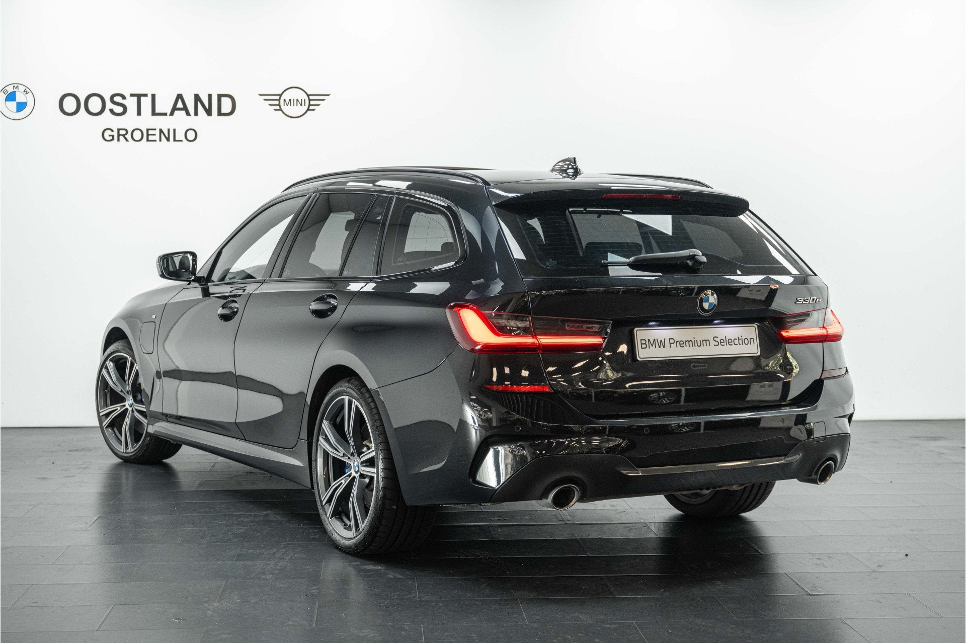 BMW 3 Serie Touring 330e High Executive M Sport Automaat / P, Automaat, Achterwielaandrijving, Gebruikt, Euro 6