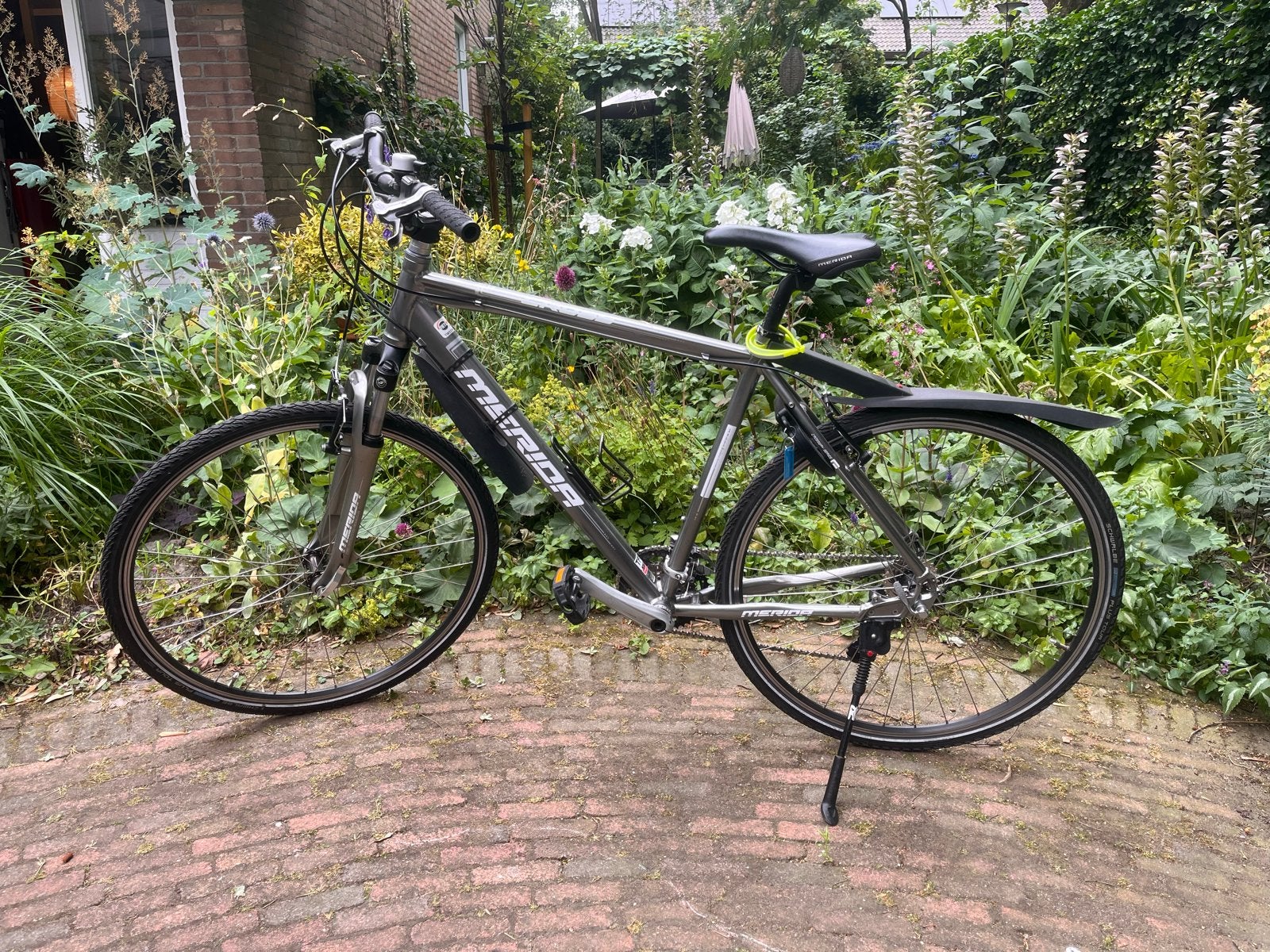 Merida Crossfiets met Shimano Deore en vering, 28 inch, Gebruikt, Vering, Velgrem
