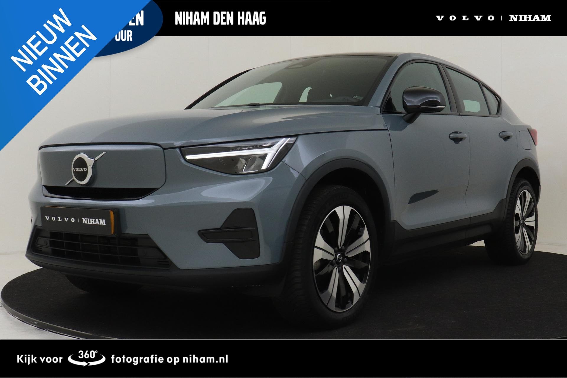 Volvo C40 RECHARGE CORE 69 kWh -PANO.DAK|CRUISE|CARPLAY|TREK, 12 maanden, Stof, Gebruikt, 420 min