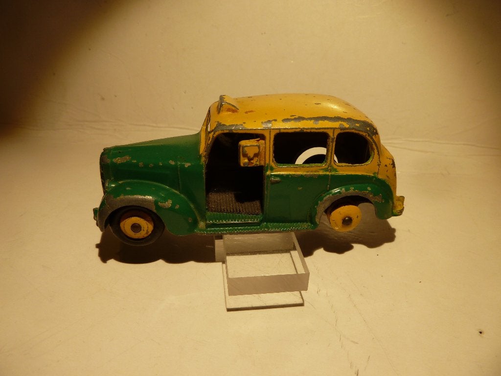 DINKY TOYS >>>>AUSTIN  TAXI       nr.254, Ophalen of Verzenden, Gebruikt, Auto, Dinky Toys